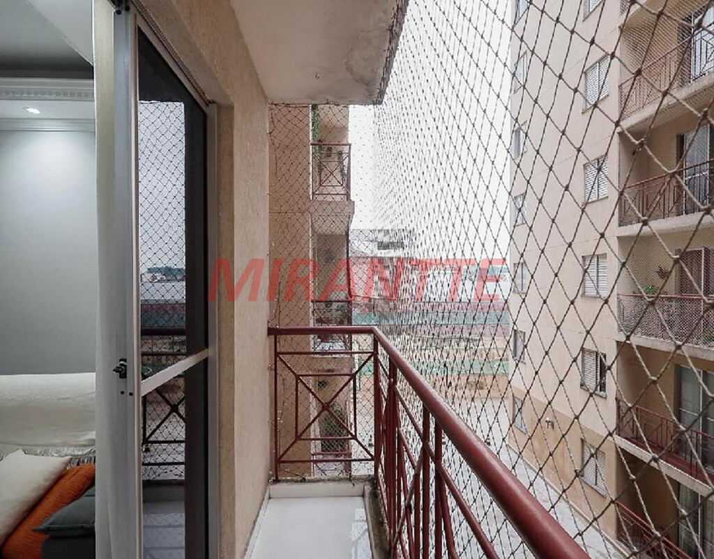 Apartamento com 2 quartos em Vila Mazzei