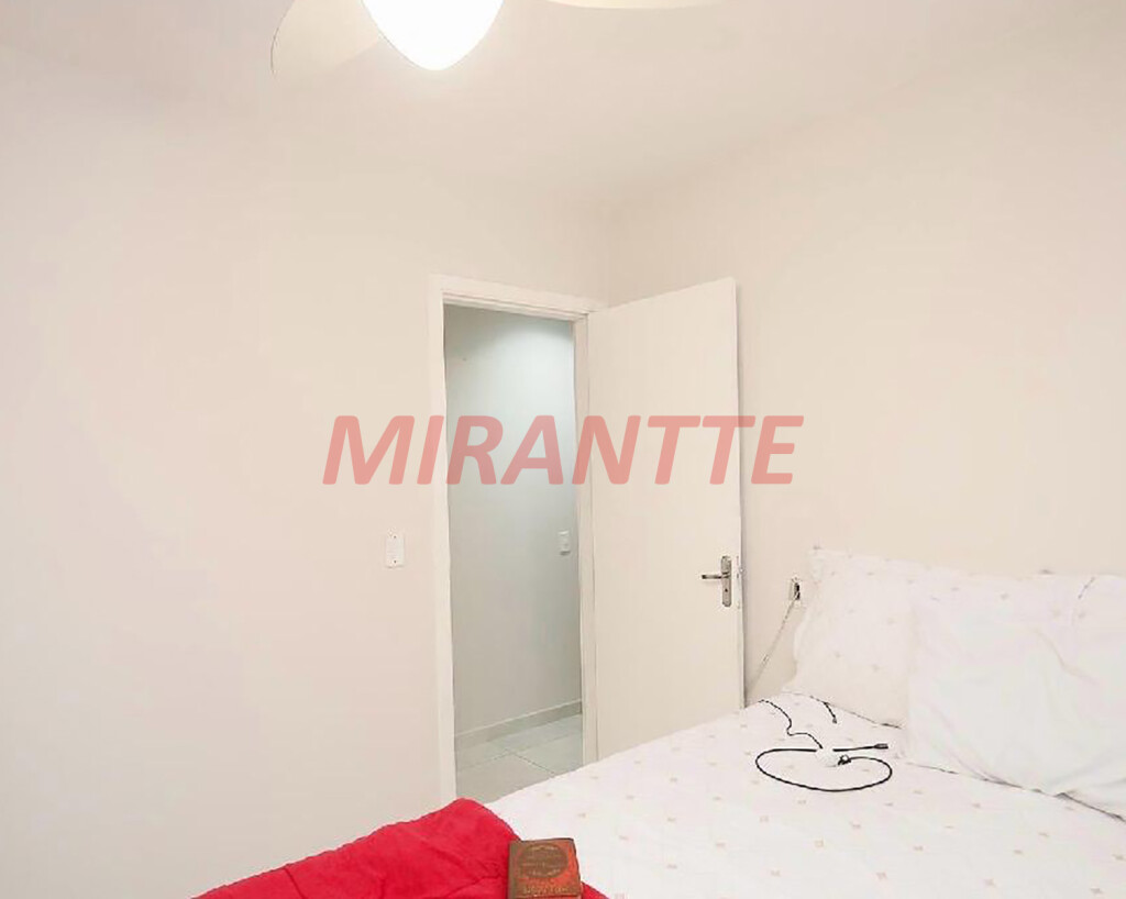 Apartamento com 2 quartos em Vila Mazzei