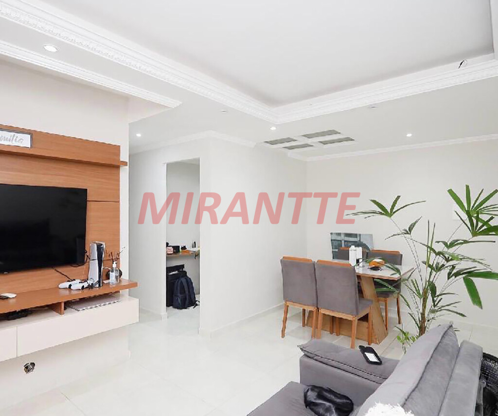 Apartamento com 2 quartos em Vila Mazzei