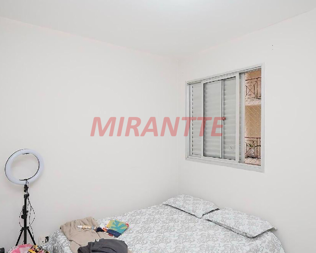 Apartamento com 2 quartos em Vila Mazzei