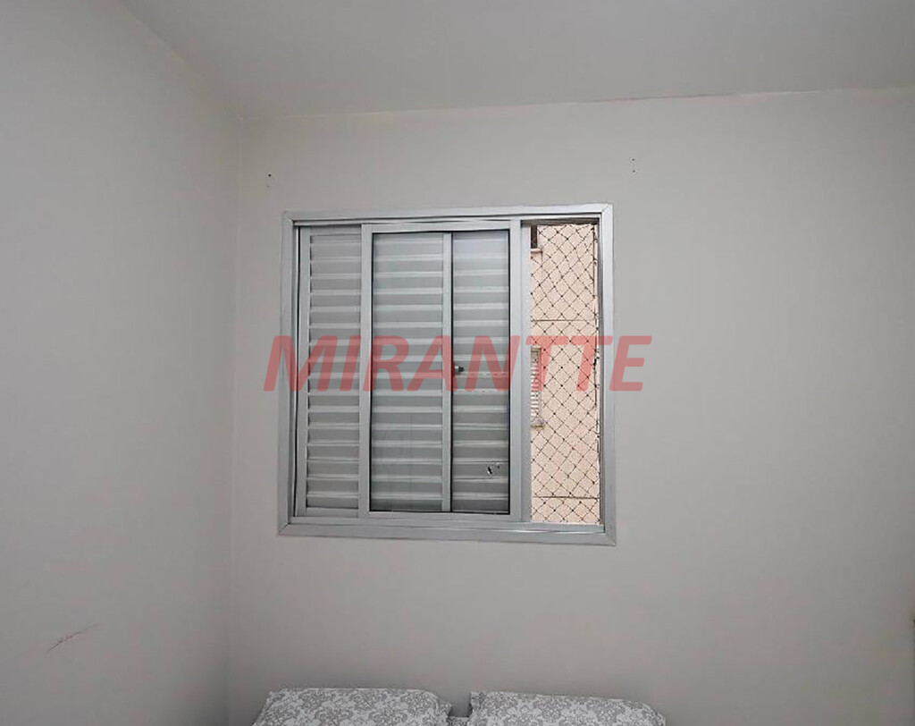 Apartamento com 2 quartos em Vila Mazzei