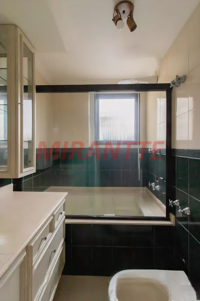 Apartamento de 192m² com 4 quartos em Macedo