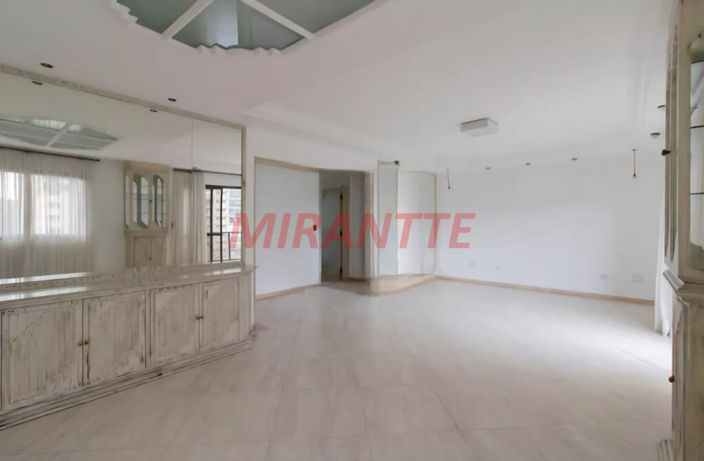 Apartamento de 192m² com 4 quartos em Macedo