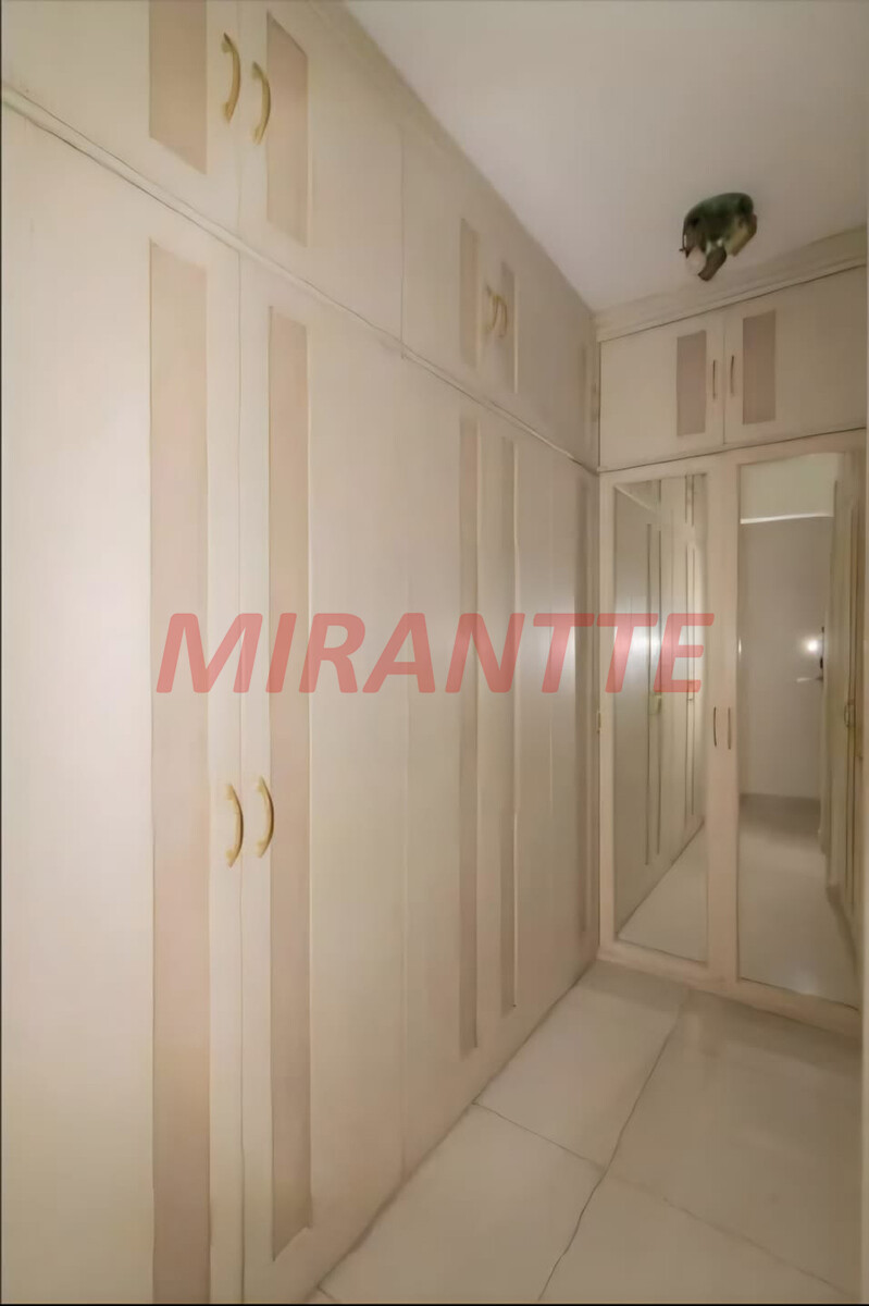 Apartamento de 192m² com 4 quartos em Macedo