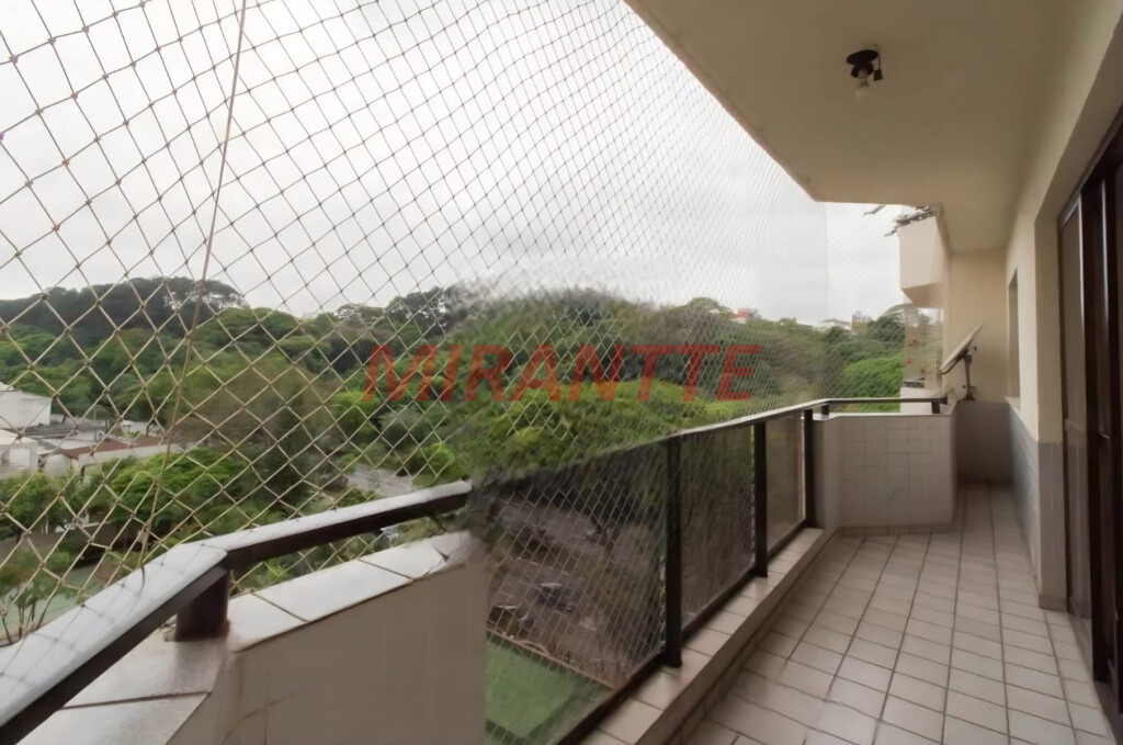 Apartamento de 192m² com 4 quartos em Macedo