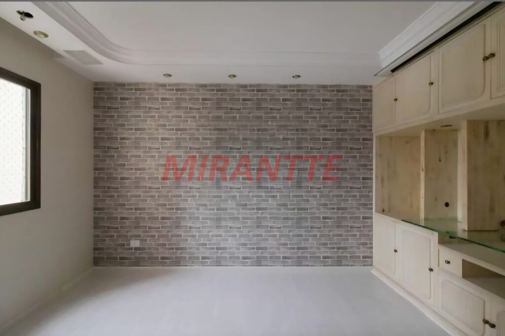 Apartamento de 192m² com 4 quartos em Macedo