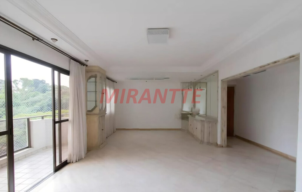 Apartamento de 192m² com 4 quartos em Macedo