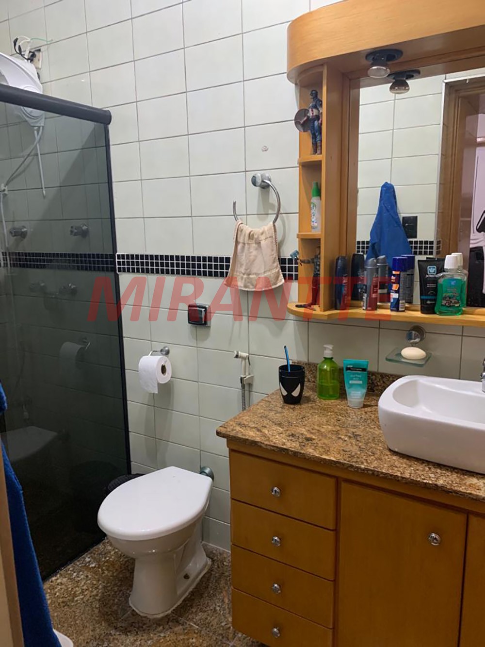 Sobrado de 180m² com 3 quartos em Jardim Guançã