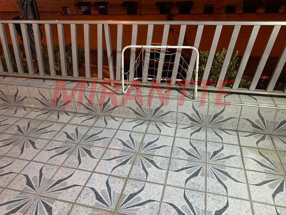 Sobrado de 180m² com 3 quartos em Jardim Guançã