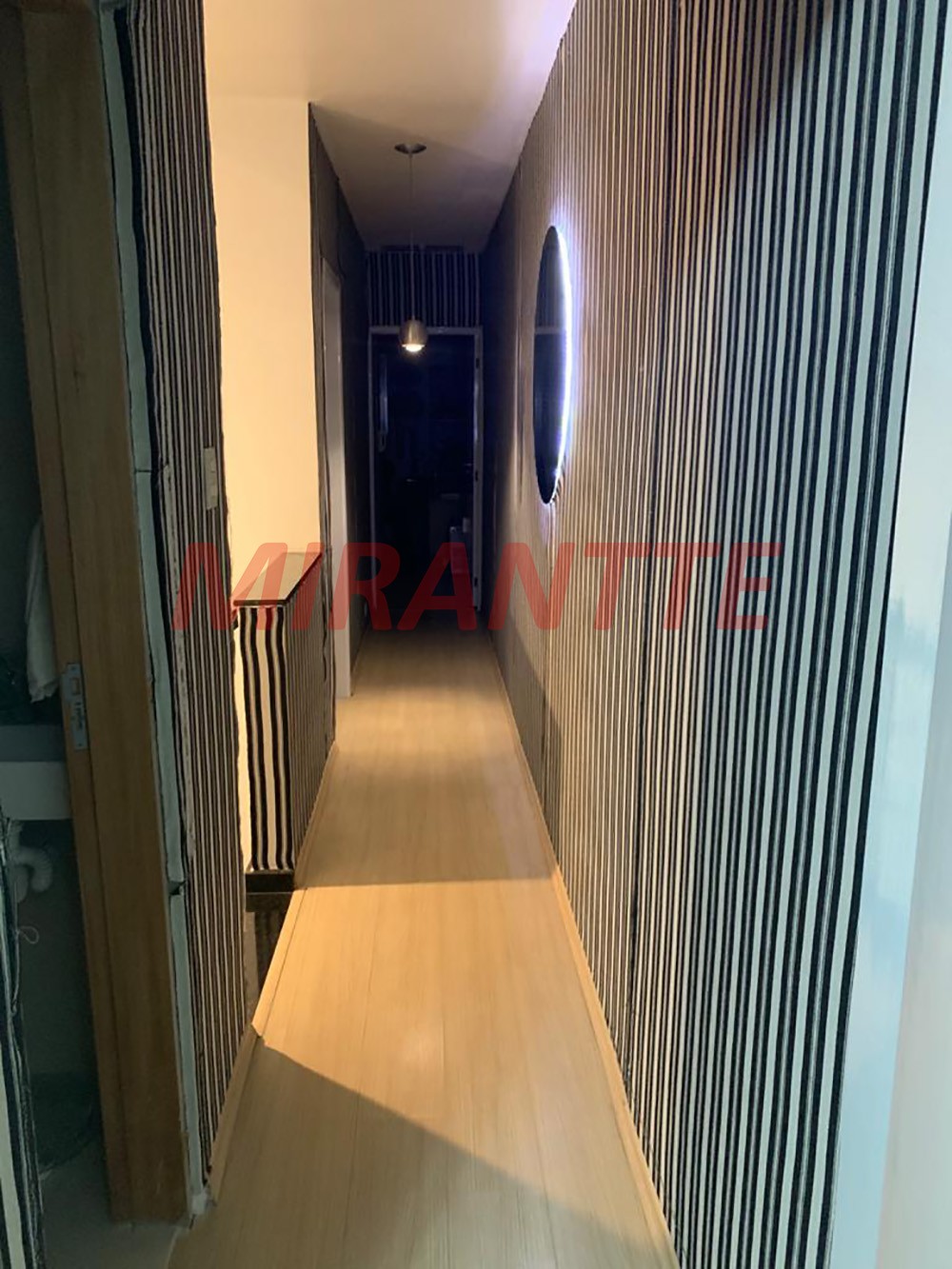 Sobrado de 180m² com 3 quartos em Jardim Guançã