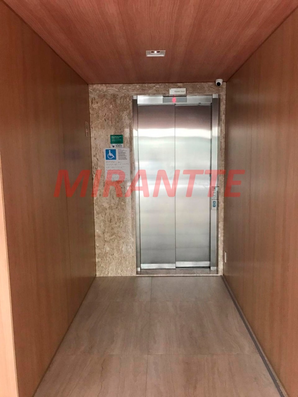 Apartamento com 4 quartos em Santana