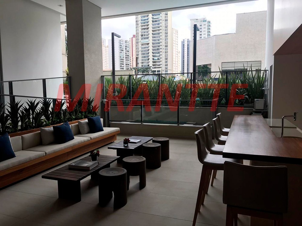 Apartamento com 4 quartos em Santana