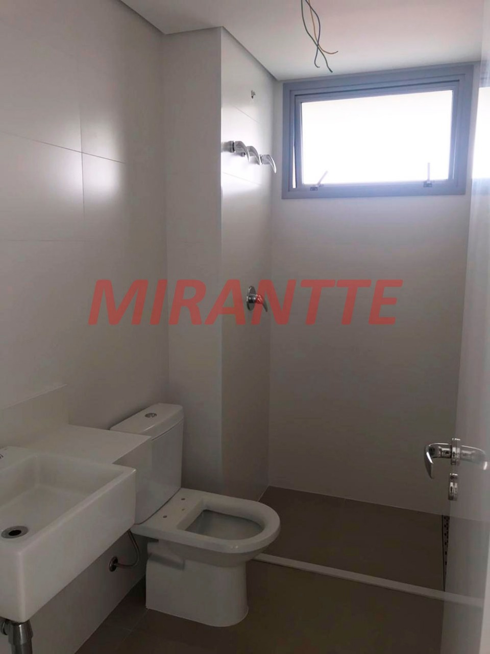 Apartamento com 4 quartos em Santana