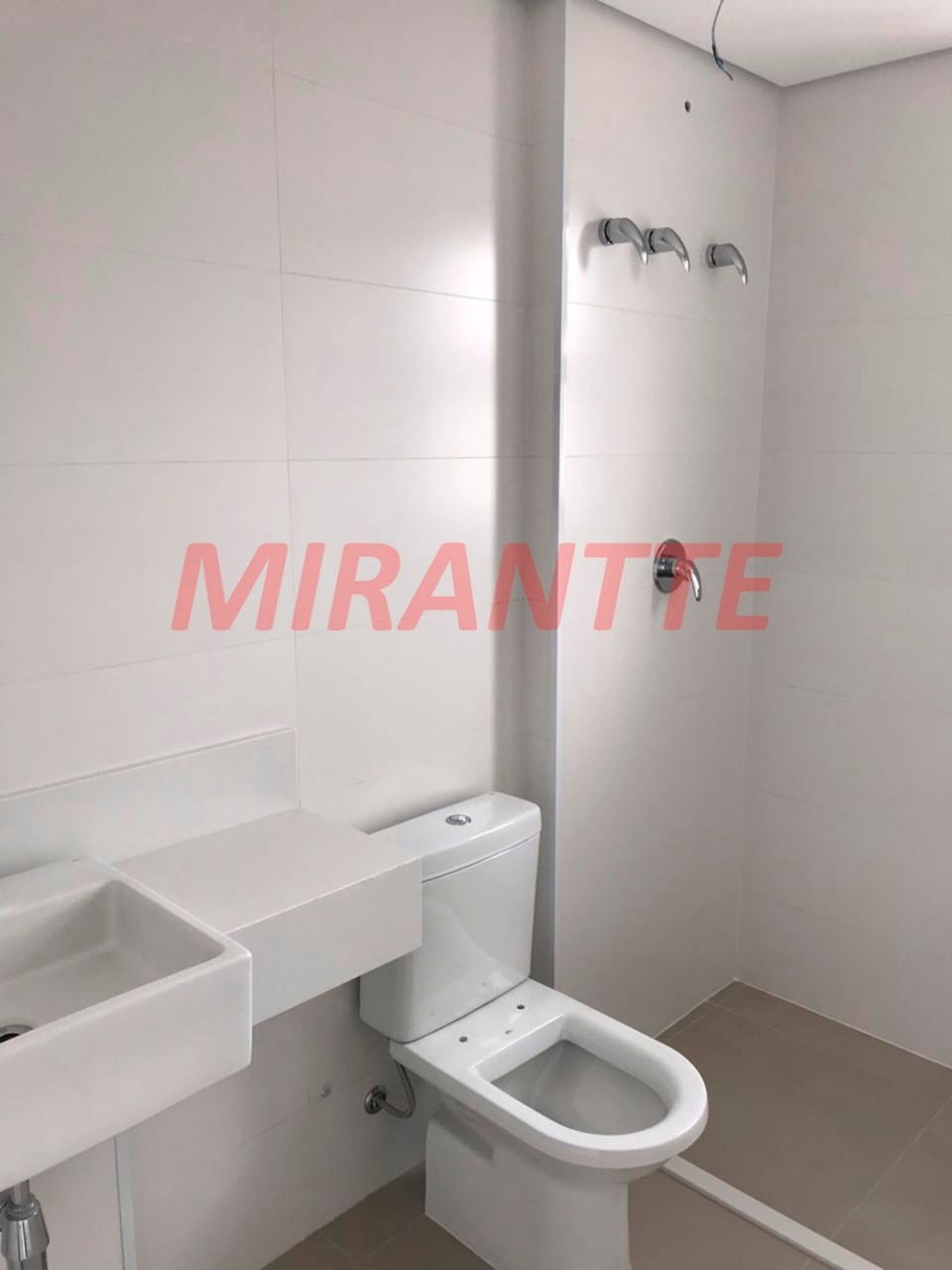 Apartamento com 4 quartos em Santana