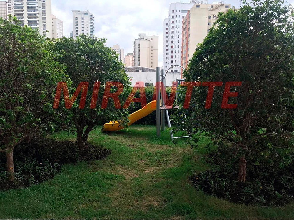 Apartamento com 4 quartos em Santana