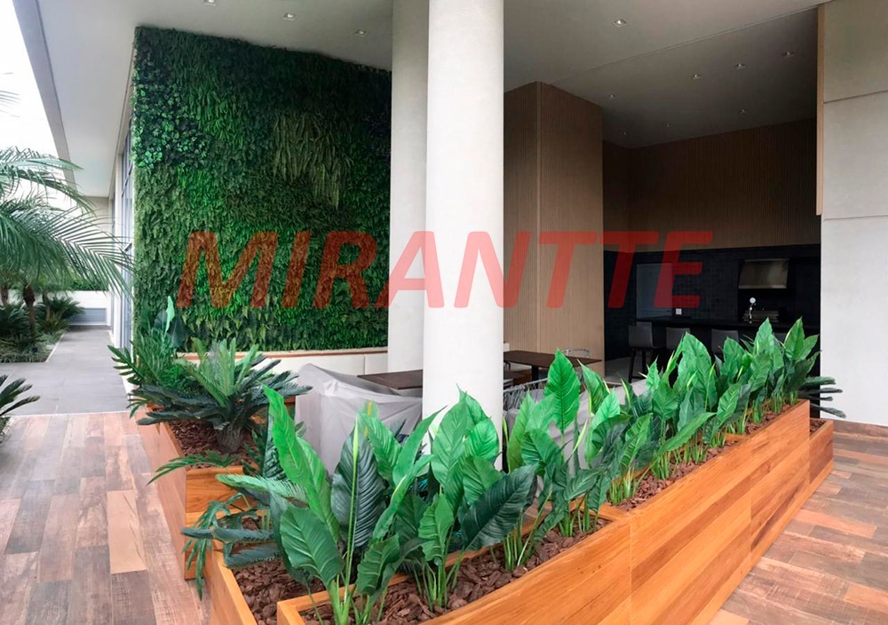 Apartamento com 4 quartos em Santana