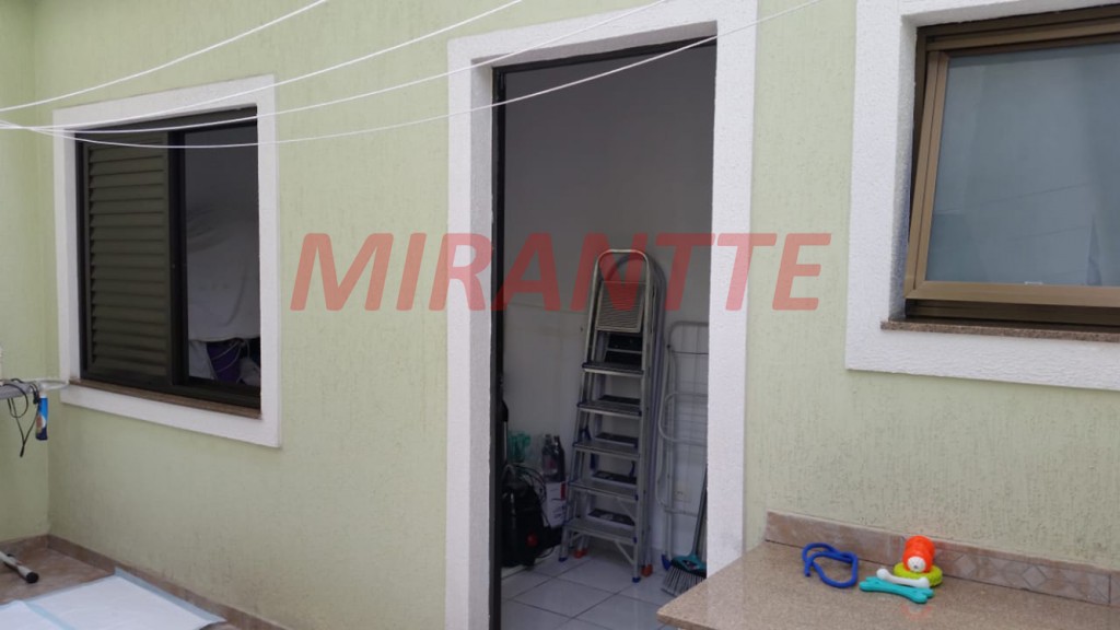 Sobrado de 200m² com 3 quartos em Vila Sabrina