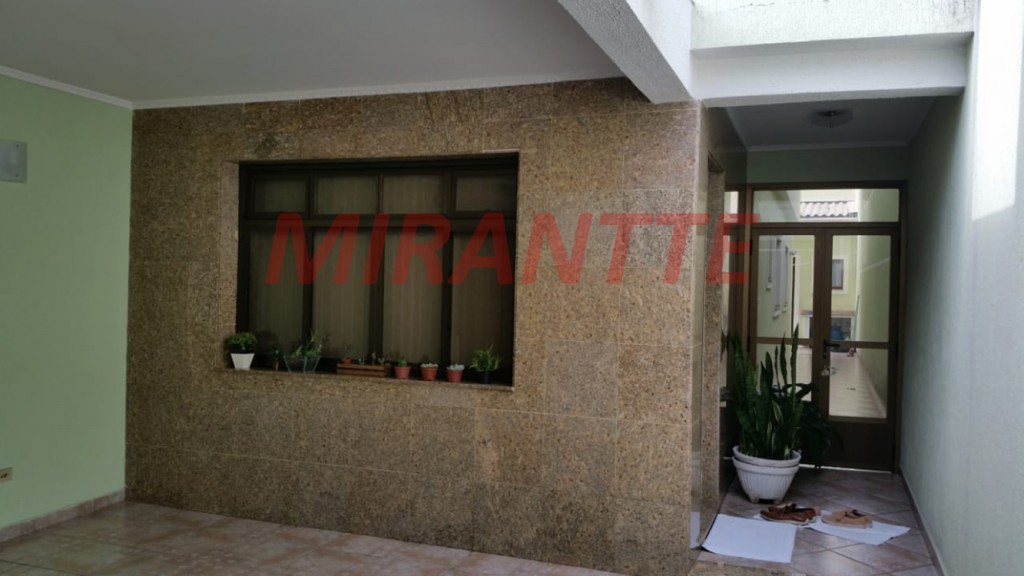 Sobrado de 200m² com 3 quartos em Vila Sabrina