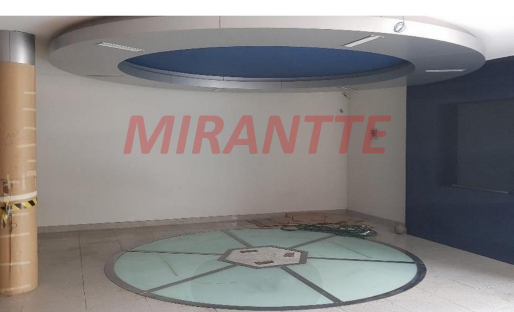 Comercial de 604m² em Casa Verde