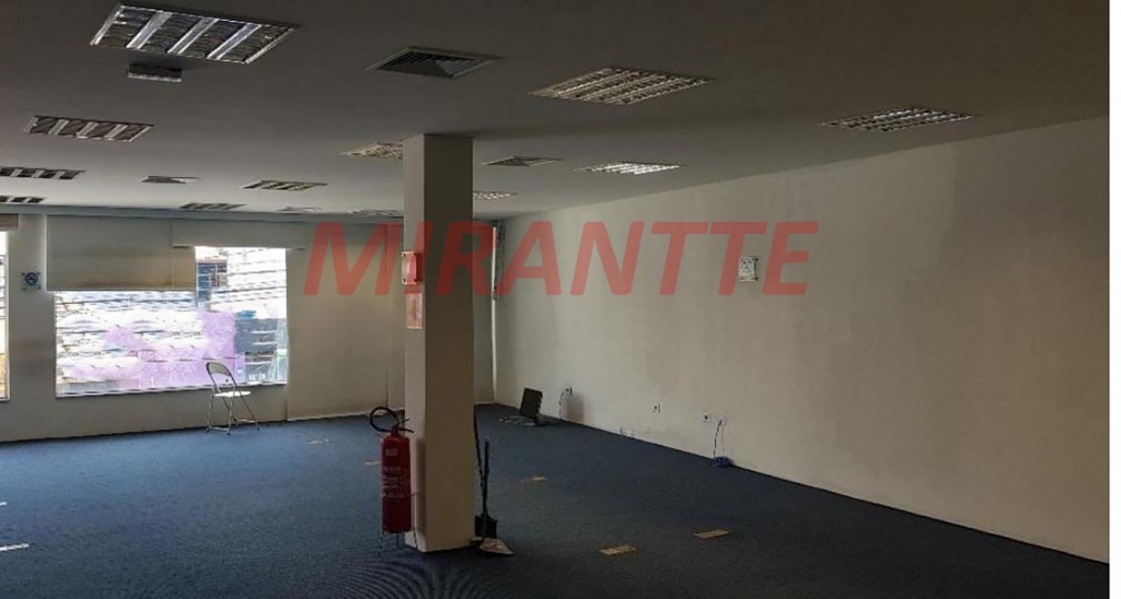 Comercial de 604m² em Casa Verde