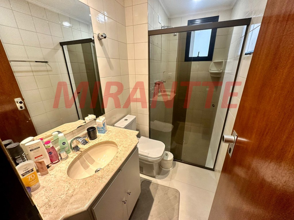 Apartamento de 140m² com 3 quartos em Santa Teresinha