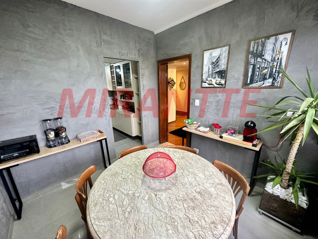 Apartamento de 140m² com 3 quartos em Santa Teresinha