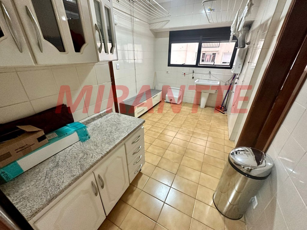 Apartamento de 140m² com 3 quartos em Santa Teresinha