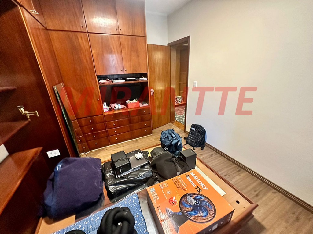 Apartamento de 140m² com 3 quartos em Santa Teresinha