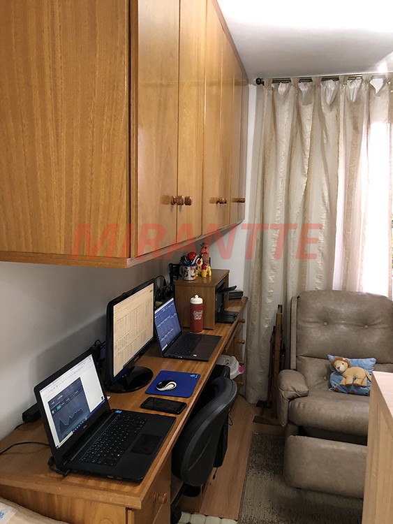 Apartamento de 62m² com 2 quartos em Água Fria