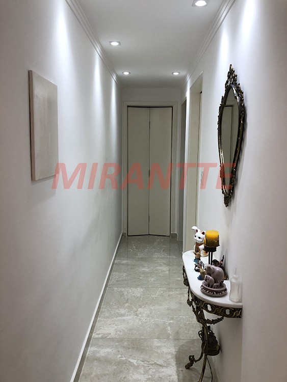 Apartamento de 62m² com 2 quartos em Água Fria