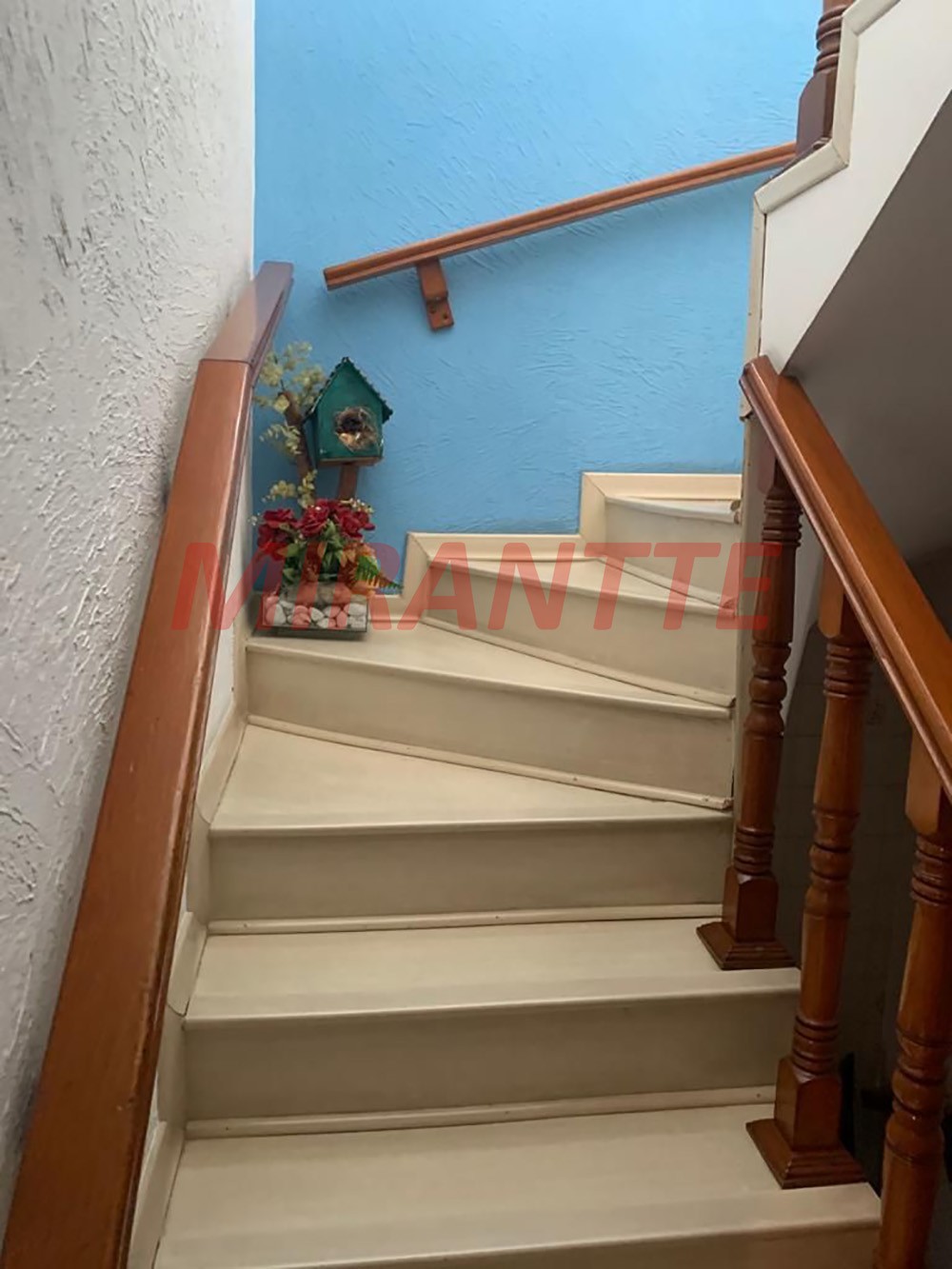 Sobrado de 198m² com 3 quartos em Vila Mazzei