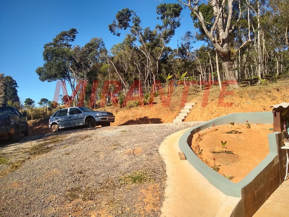 ChÁcara de 150m² com 2 quartos em Jardim Europa
