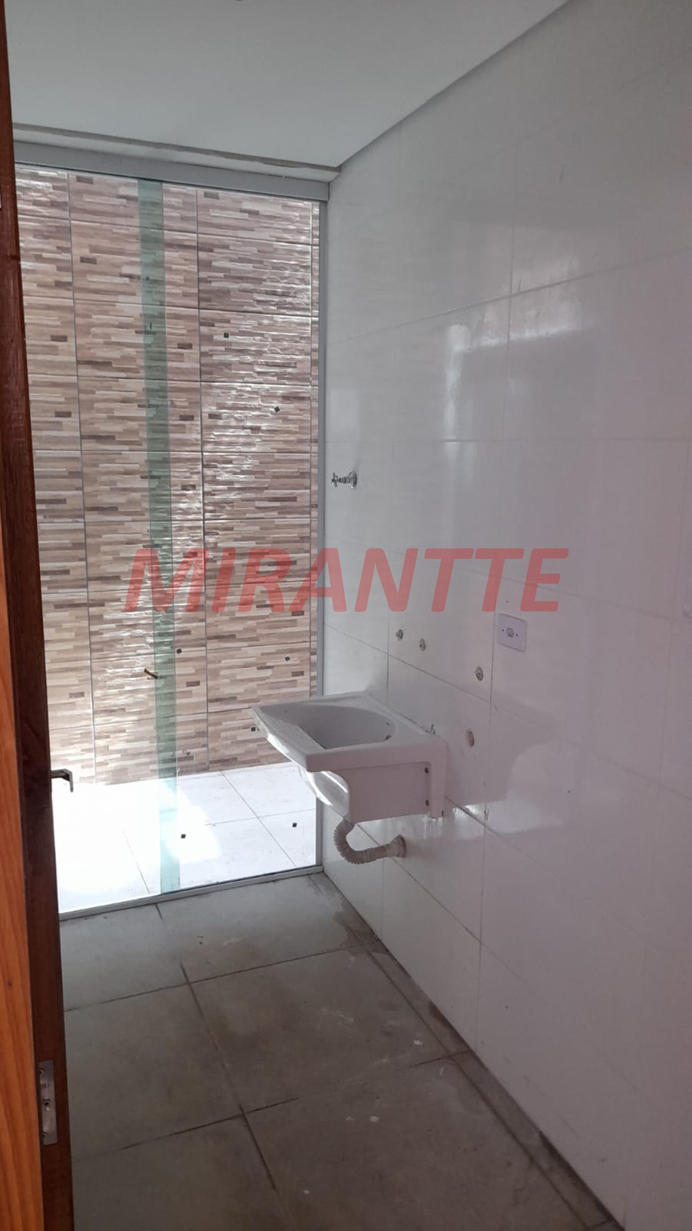 Apartamento de 36m² com 1 quarto em Parada Inglesa