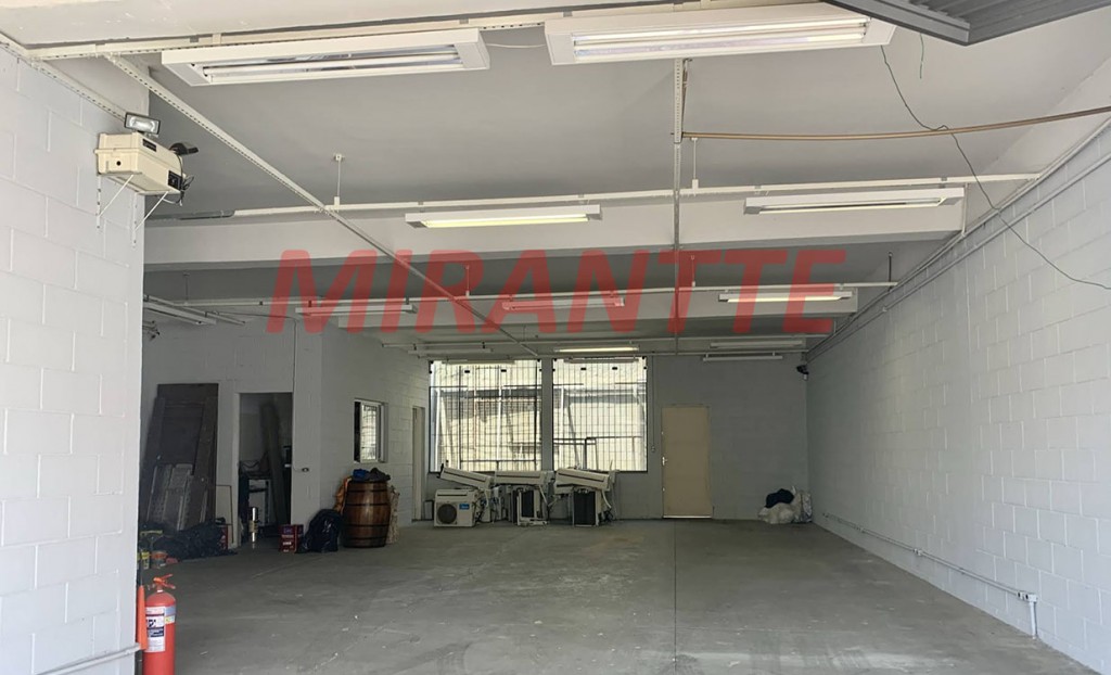 Galpao de 497m² em Limão