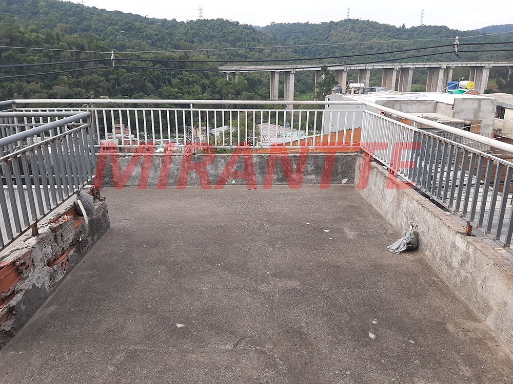 Sobrado de 127m² com 4 quartos em Jardim Peri