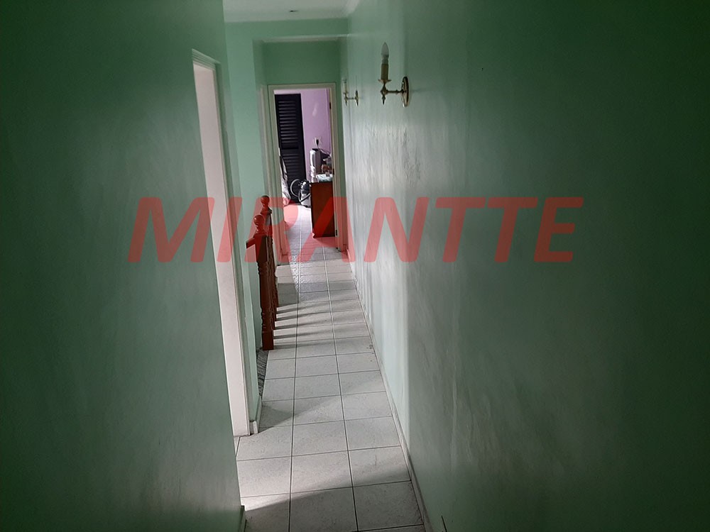 Sobrado de 127m² com 4 quartos em Jardim Peri