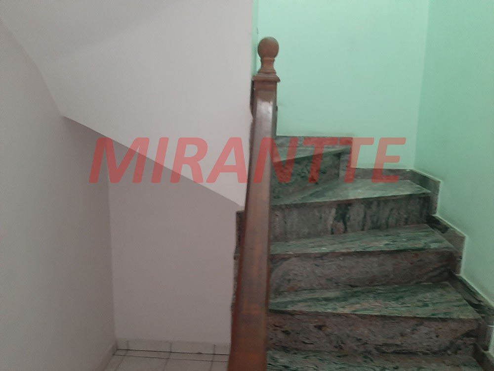 Sobrado de 127m² com 4 quartos em Jardim Peri
