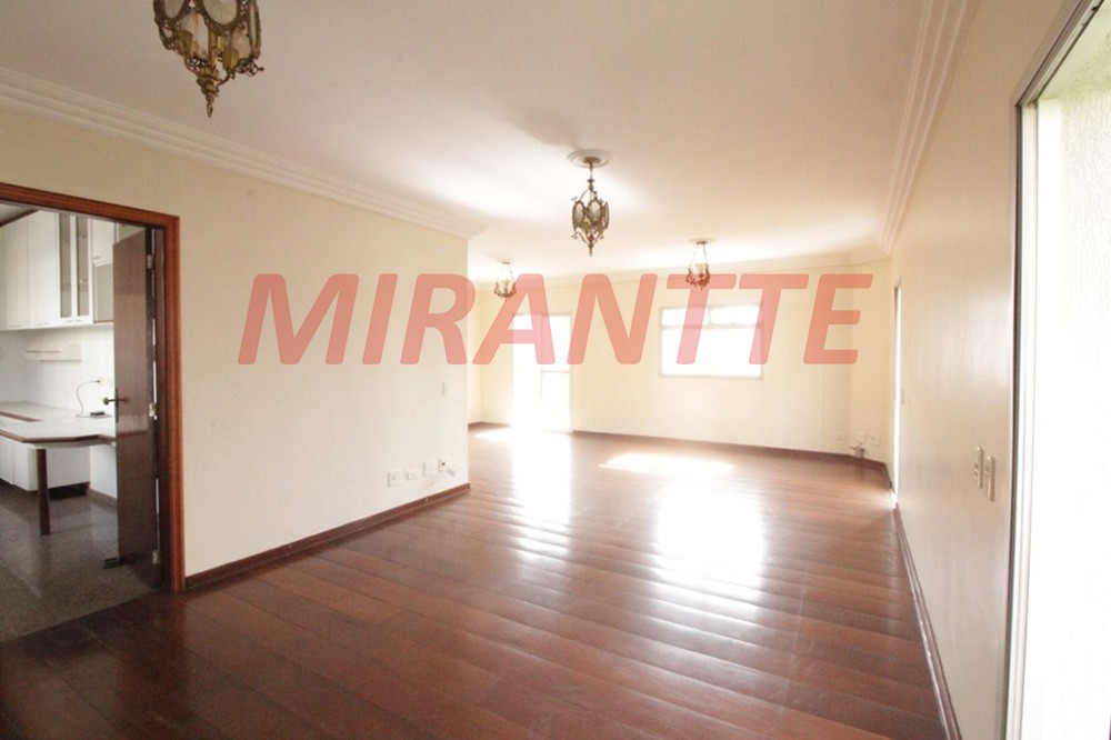 Apartamento de 230m² com 4 quartos em Morumbi