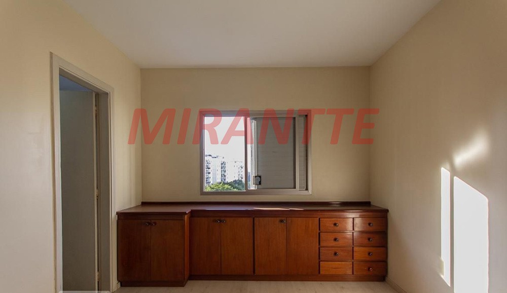Apartamento de 230m² com 4 quartos em Morumbi