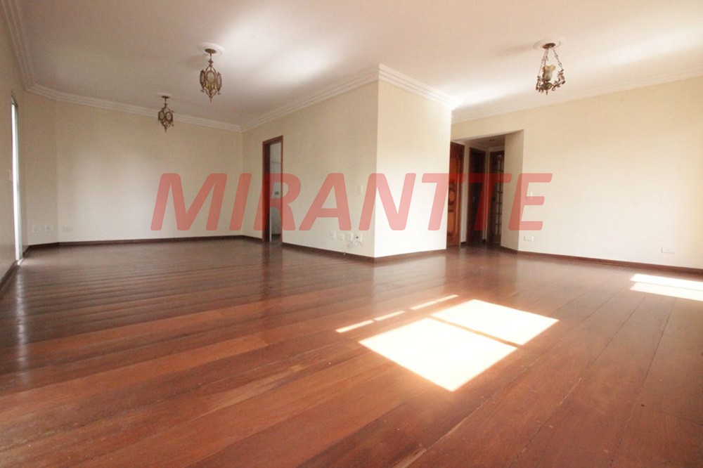 Apartamento de 230m² com 4 quartos em Morumbi
