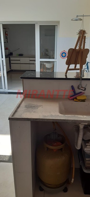Sobrado de 90m² com 2 quartos em Vila Isolina Mazzei