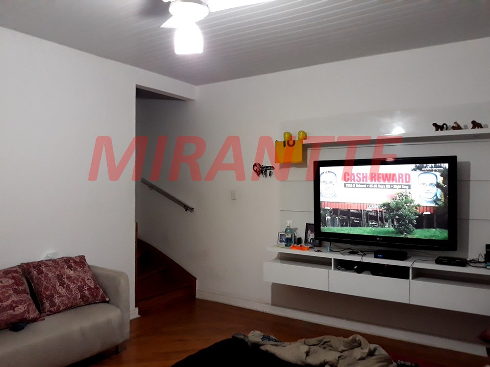 Sobrado de 135m² com 3 quartos em Santana