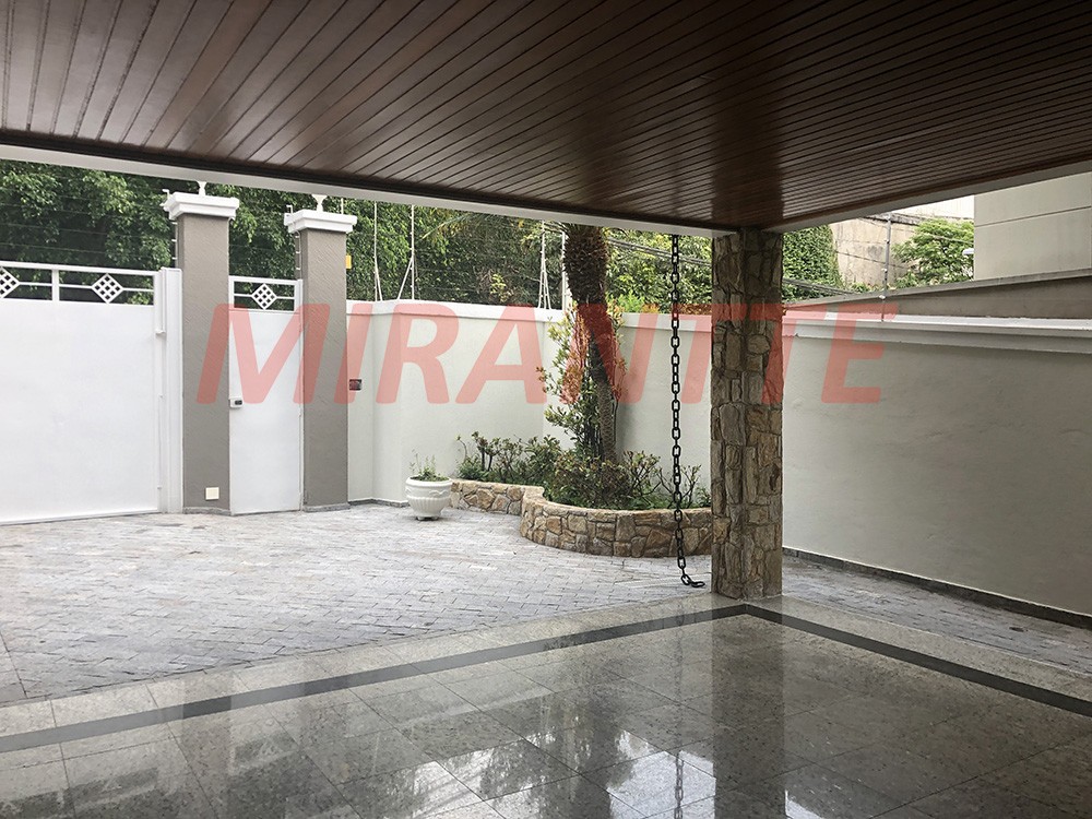 Sobrado de 343m² com 4 quartos em Jardim França