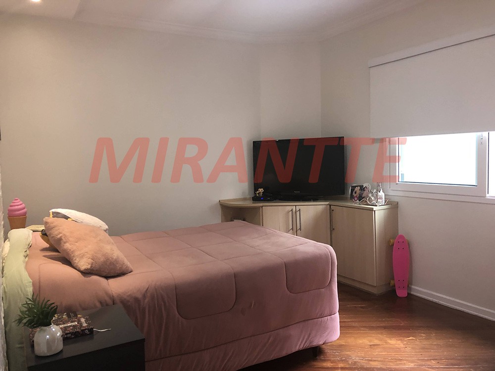 Sobrado de 343m² com 4 quartos em Jardim França