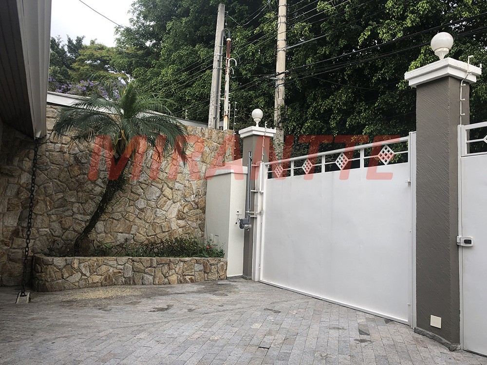 Sobrado de 343m² com 4 quartos em Jardim França