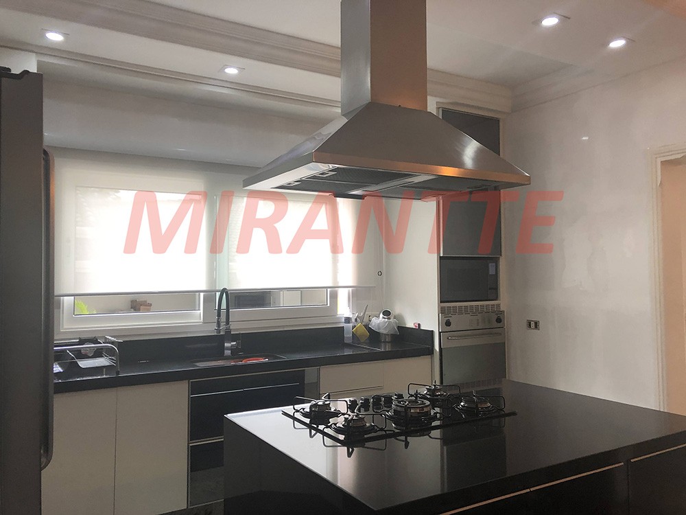 Sobrado de 343m² com 4 quartos em Jardim França