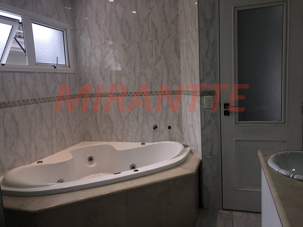 Sobrado de 343m² com 4 quartos em Jardim França
