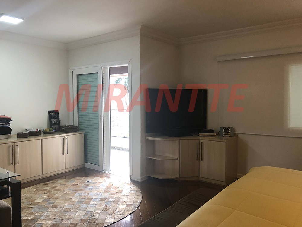 Sobrado de 343m² com 4 quartos em Jardim França