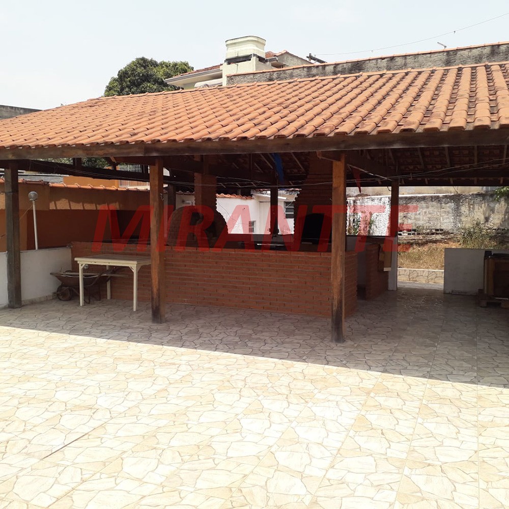 Casa terrea de 193m² com 2 quartos em Vila Gustavo