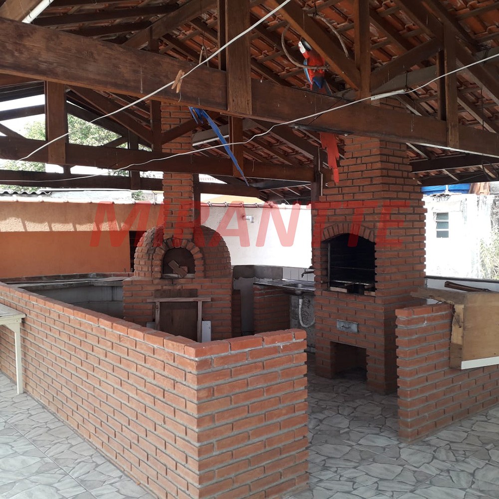 Casa terrea de 193m² com 2 quartos em Vila Gustavo